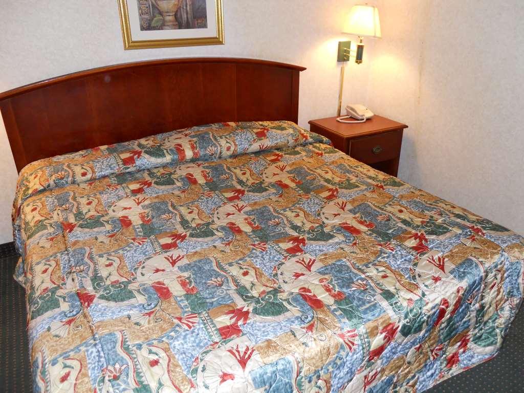 America'S Best Inn & Suites - Decatur Ruang foto